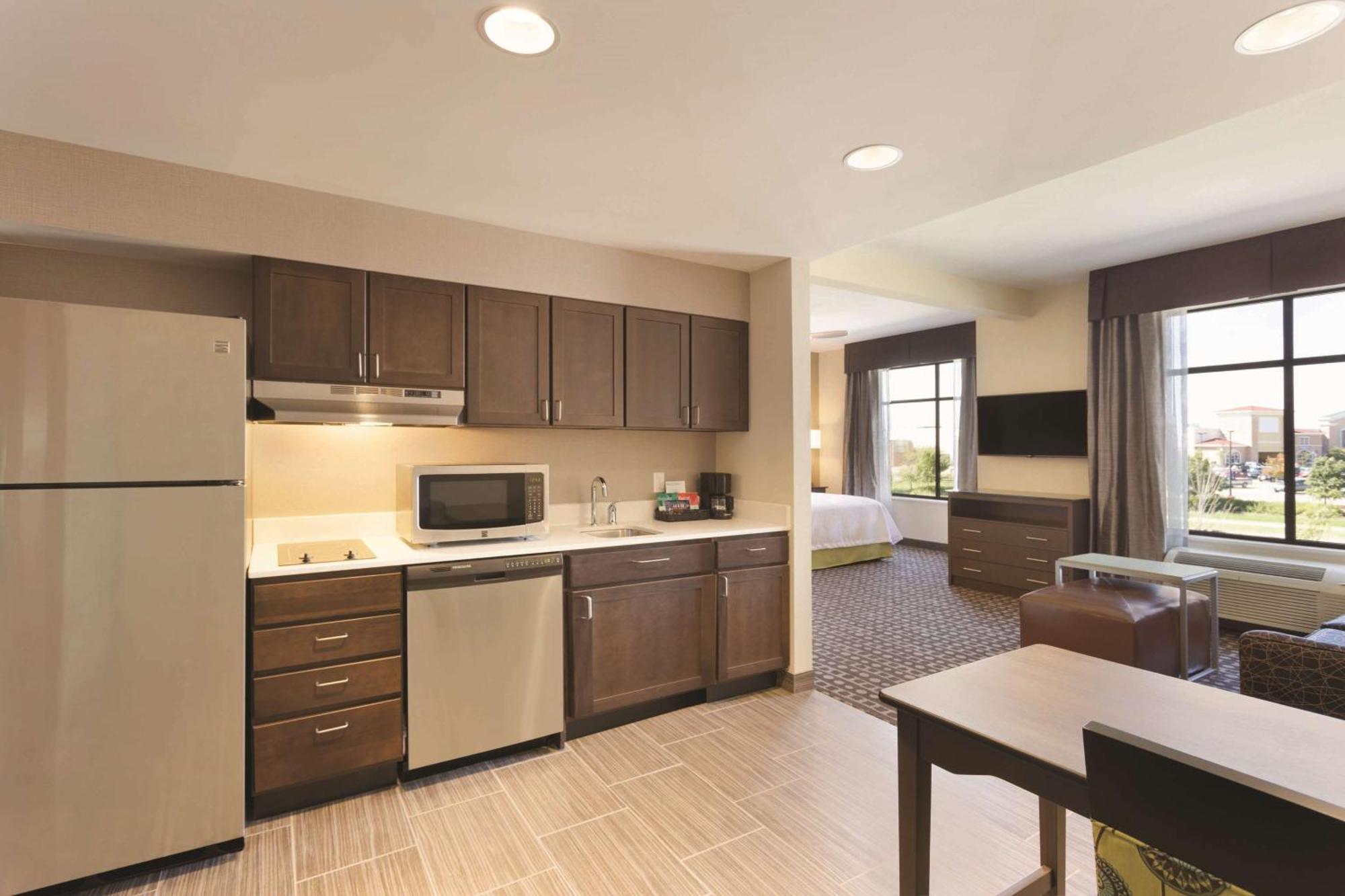 Homewood Suites By Hilton West Des Moines/Sw Mall Area Exterior photo